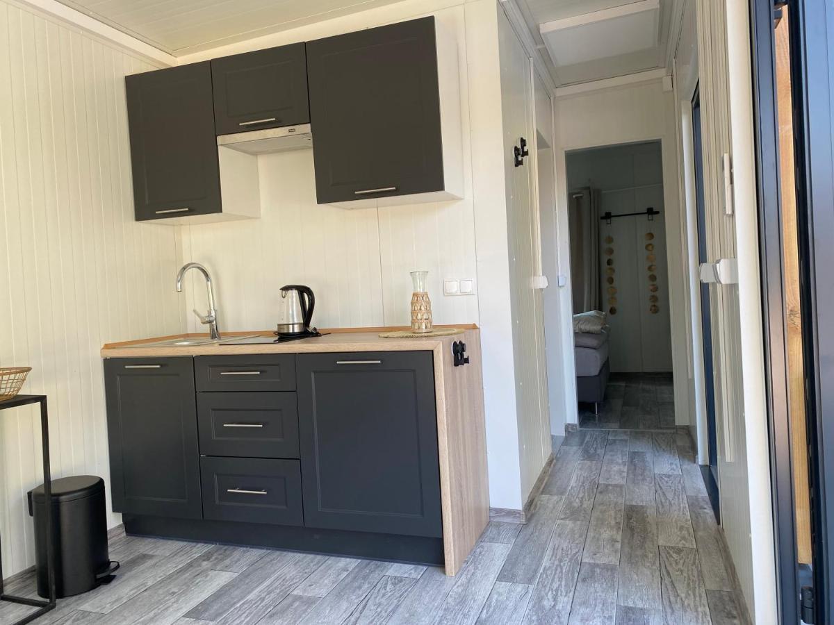 Tiny House Qirih Pensionat Zierikzee Eksteriør billede